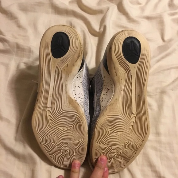 Nike Kobe 9 - Picture 3 of 4